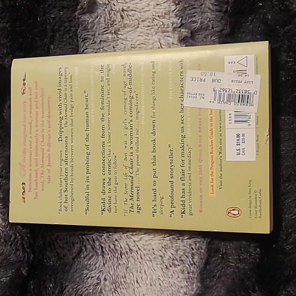 Book, books, The Mermaid Chair, Sue Monk Kidd, best seller books, used books - Picture 2 of 3